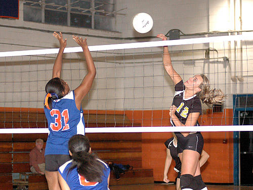 Hicks heroics send Louisburg into state quarters