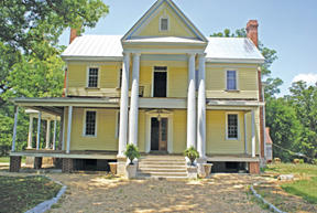 Archaeological field school opens up to public