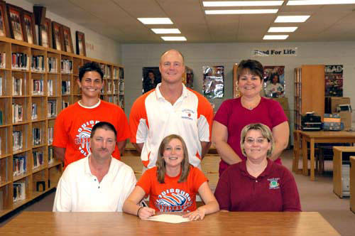 LOUISBURG HIGH’S PINNELL TO PLAY VOLLEYBALL AT PEACE COLLEGE