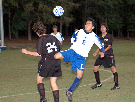 Ragland’s goal sends LHS past Manteo