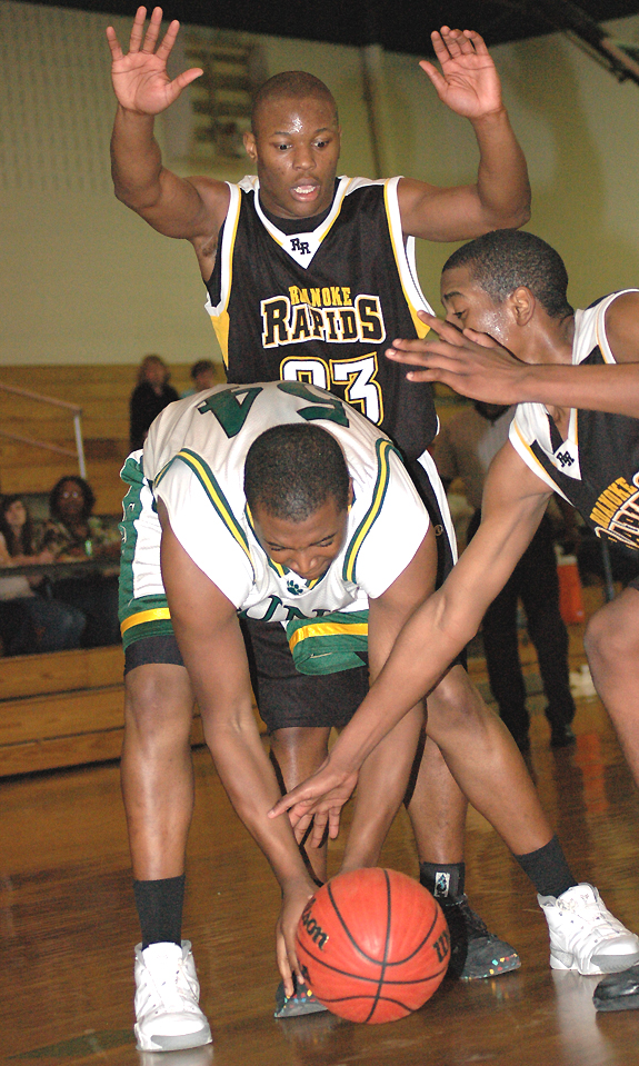 Wildcats pick up conquest