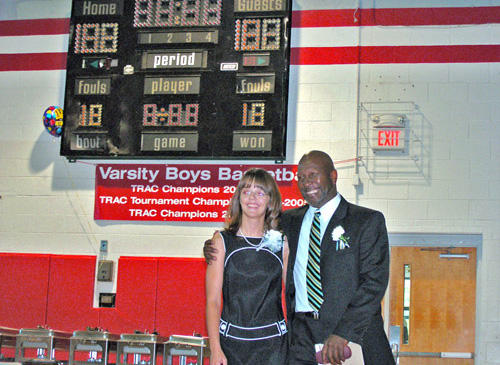 Retiring Wilder saluted with banquet at FHS