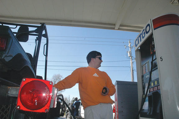 Gas prices hopping high for Easter weekend holiday