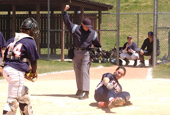 LC’s bats booming in sweep